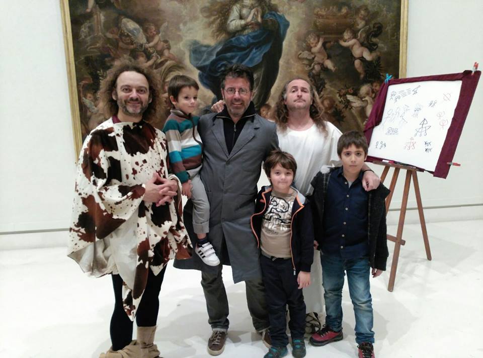 cavernícola y familia