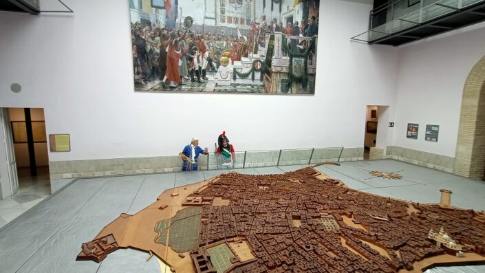 maqueta y cuadro viniegra con personajes reducida para web